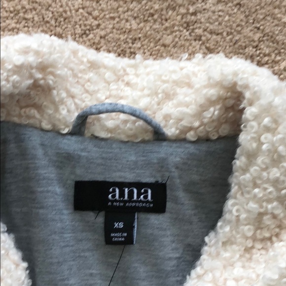 Cosy jacket - Picture 2 of 4